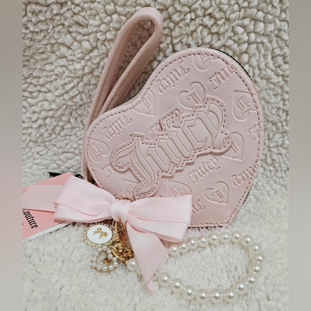 Juicy Couture Blush heart wallet